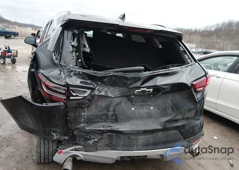 2023 Chevrolet Blazer Awd 2Lt from USA, damaged, VIN 3GNKBHR42PS222802